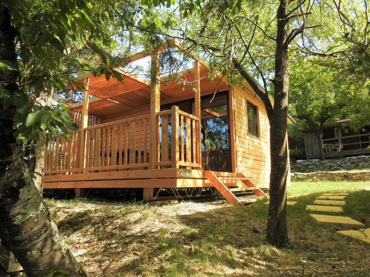 Camping Les Lavandes Darbres Exterior foto
